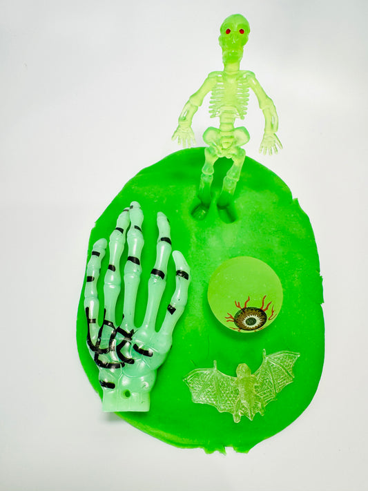 Get your spook ON! Glow in the dark